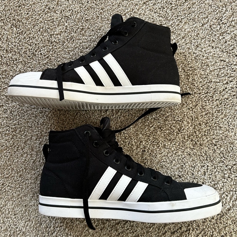 Adidas Bravada Mid Platform Sneakers